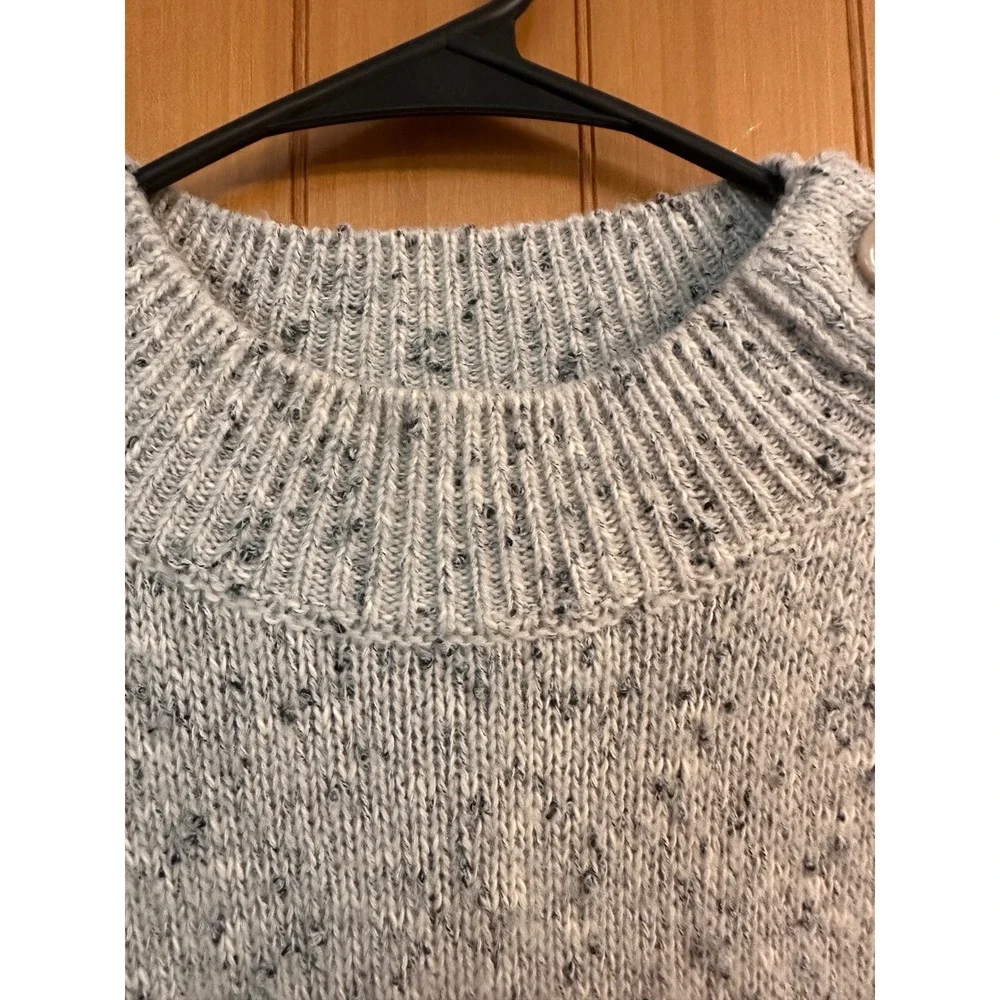 Sanctuary Womens Gray Speckled Mock Neck Shoulder Minimalist Button Sweater L